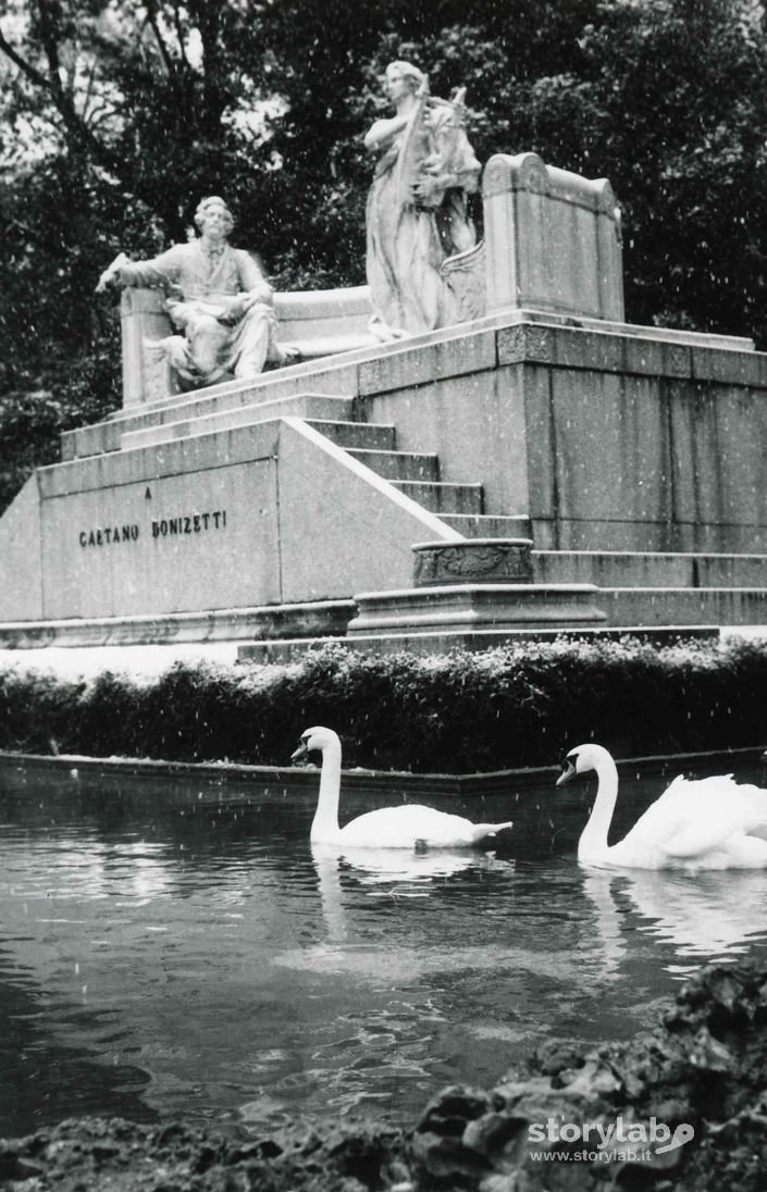 Monumento A Gaetano Donizetti