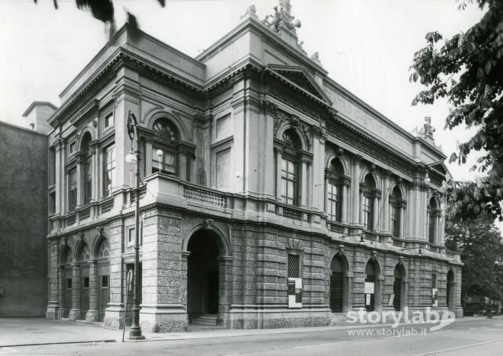 Facciata Teatro Donizetti