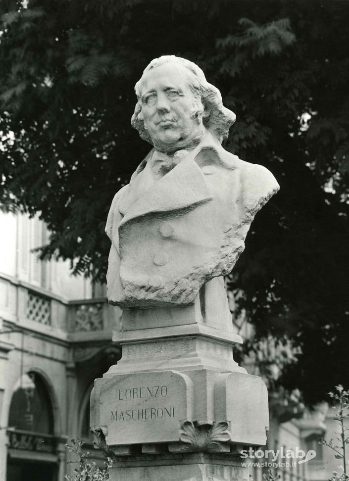 Mezzobusto, Lorenzo Mascheroni