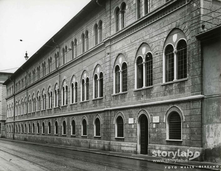 Istituto Tecnico Commerciale