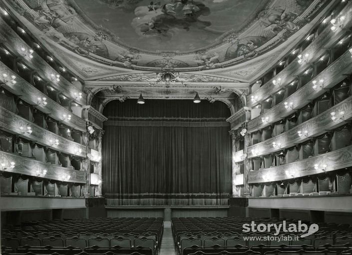 Sala, Teatro Donizetti