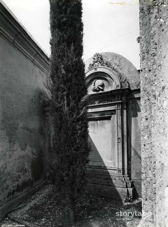 Interno Cimitero