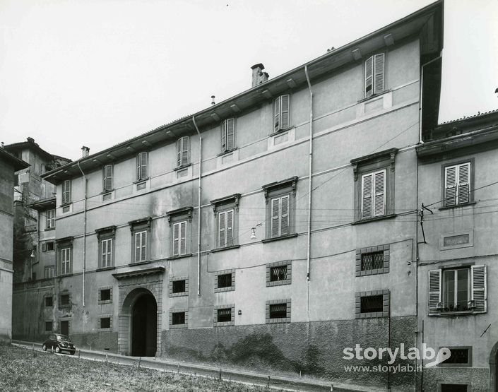 Palazzo Moroni In Città Alta