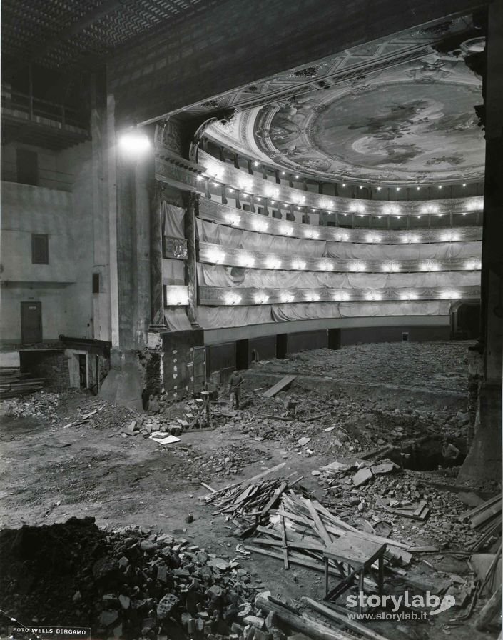 Lavori A Teatro Donizetti