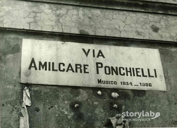 Via Amilcare Ponchielli