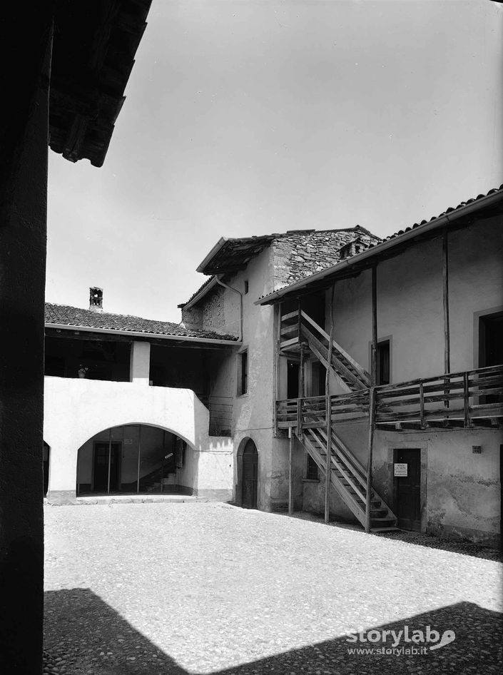 Cortile Della Cascina Colombera