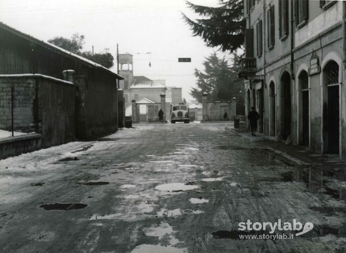 Bergamo (Inizio Di  Via Ponchielli)