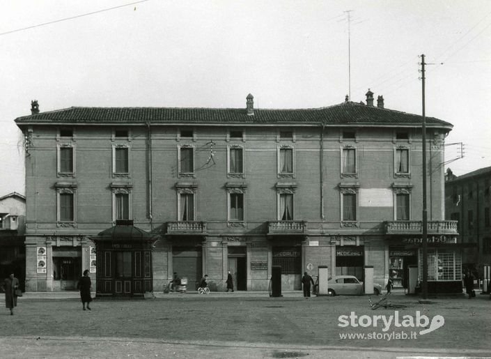 Edicola In Piazza Sant’Anna