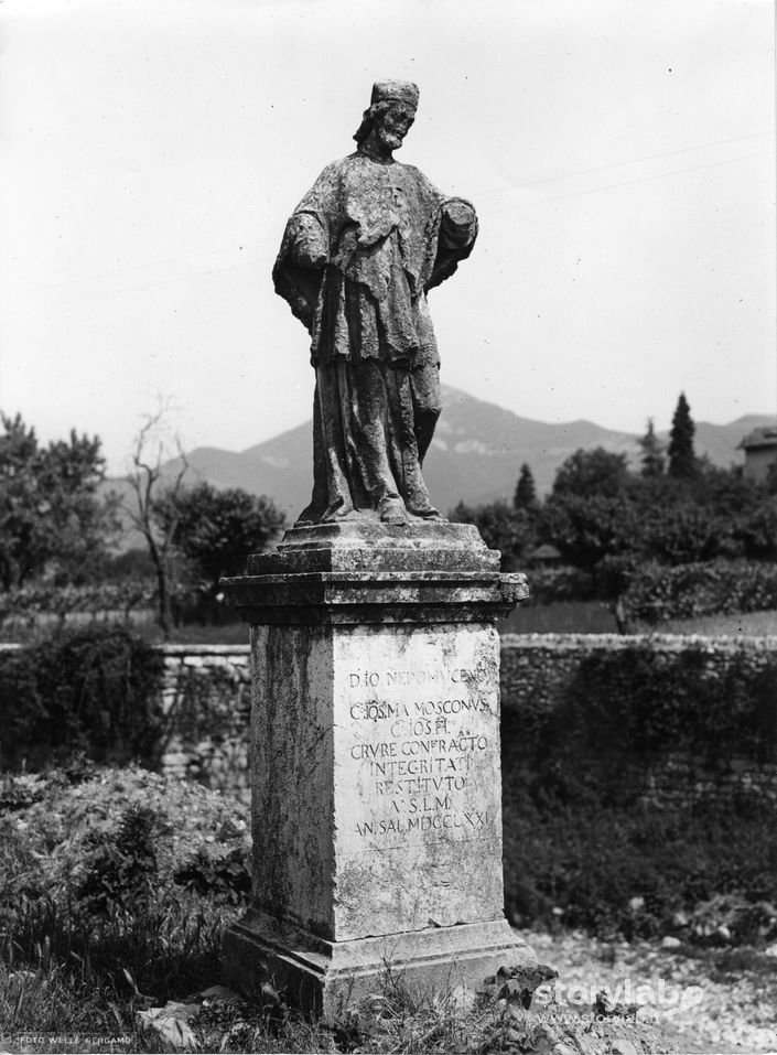 Statua Di S. Giovanni Nepomuceno A Trescore